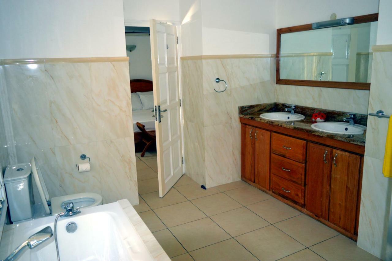 Sundown Beach Villa Glacis  Exterior foto